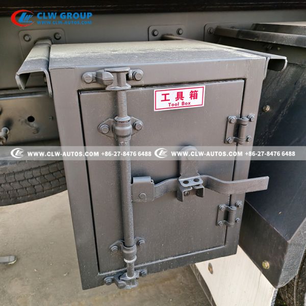 HOWO 10,000L Mobile Refueling Truck Aluminum Alloy Fuel Tanker Truck With Flow Meter
