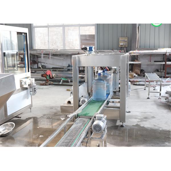 7.5kw PLC 5 Gallon Water Filling Machine PET Bottle Rinsing Nozzles 600BPH