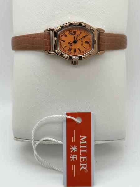 Miler 222 Modelo Quartz relógio de correia de couro com logotipo personalizado