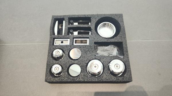 Finition en satin Porte coulissante de douche roulettes sans cadre personnalisable