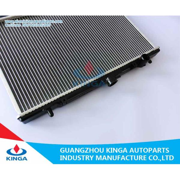 Mitsubishi Pickup L200'96 MT Vehicle Radiators Car Parts Radiator