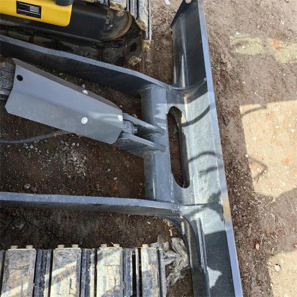 Operator Friendly Used Compact Excavators PC70-8 Komatsu 7 Ton Excavator