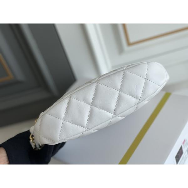 Chanel AS3562 Small Hobo Armpit Hippie Tote Bag Shoulder Bag 2022 Autumn Winter