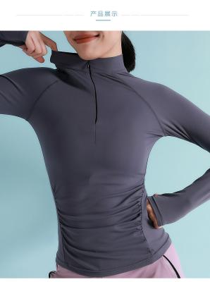 Das mulheres camisetas de corrida da luva por muito tempo