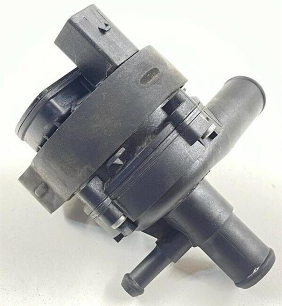 2128350164 Pièces moteur Pompe à eau auxiliaire