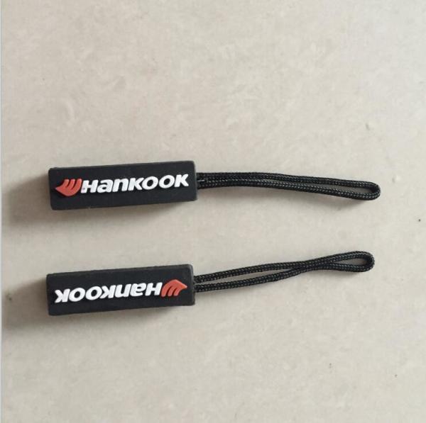 Flexible Silicone Rubber Soft PVC Zipper Puller Embossed Logo For Bags And Luggage