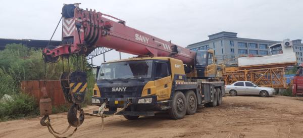 Plier 17 ans Sy 75t camion grue bon et service après-vente pour vos besoins