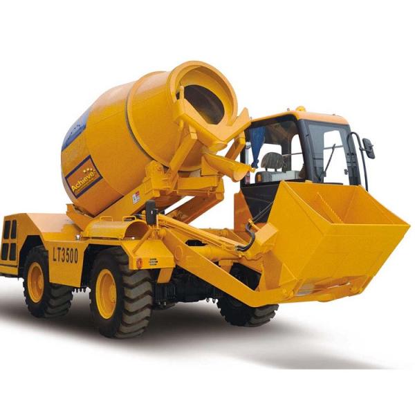 Diesel Engine Mobile Concrete Mixer 3.5m3 Capacity Self Loading YC4125Z 92kw