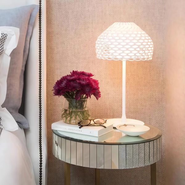JYLIGHTINGModern Lattice Metal Floor Lamp, Perforated Honeycomb Shade Standing Light for Minimalist Home Decor