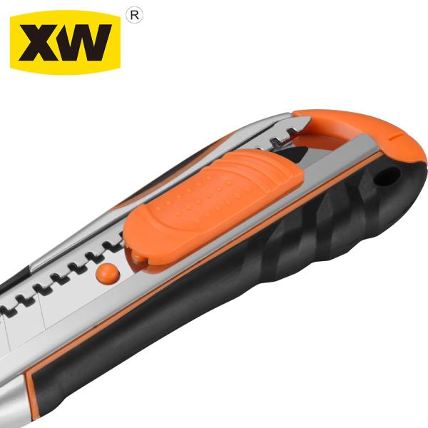 SX828 Snap Off Blade Cutters With Hardened Zinc Housing And Soft Touch TPR Grip