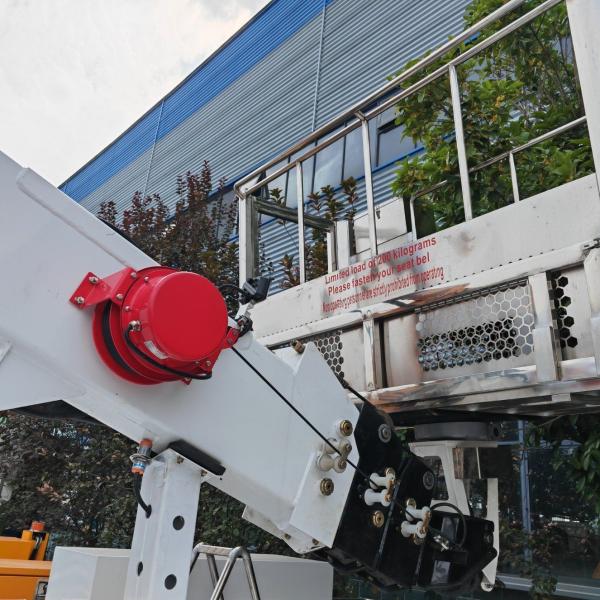 HOWO 22 Meter Aerial Platform Truck 4x2 Hydraulic Furniture Lift Truck