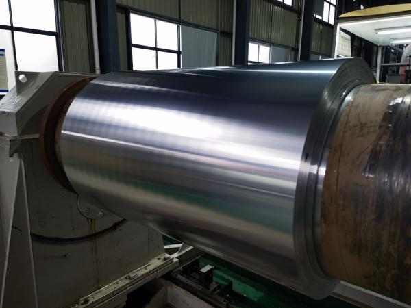 PVDF bobina de alumínio pré-pintada para material de construção de telhados e paredes