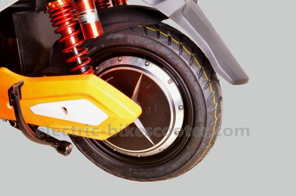 2 Wheeled Powerful Electric Scooter Pedal Assist 48V 600W-1000w 32Ah 90Kmlong Drive Distance