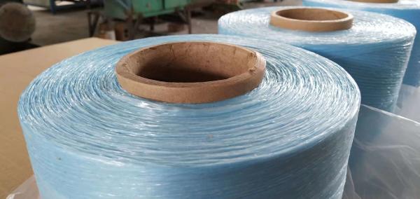 Chama de 430 Tex - fio retardador do enchimento dos PP do azul usado para o fio e o cabo