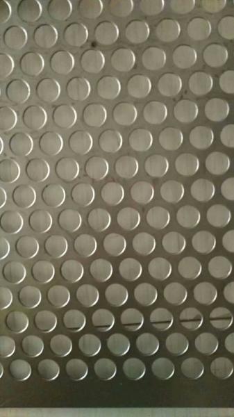 0.5mm thickness Stainless Steel /galvanized Perforated Metal Mesh Coil