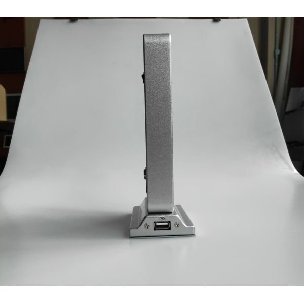 Battery Operated Inch 350-400cd/m2 LCD Digital Photo Frame