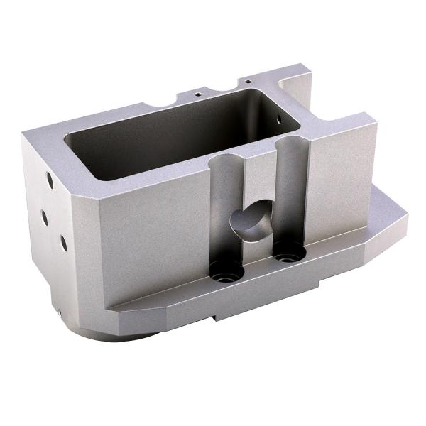 3/4/5 Axis Center Machining CNC Metal Machining Parts Customized High Precision 0.01-0.05mm Tolerance