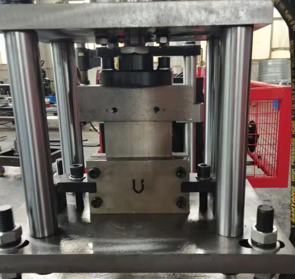 0.6-1.2mm PPGI V Shaped Steel Rack Mesh Deck Roll Forming Machine