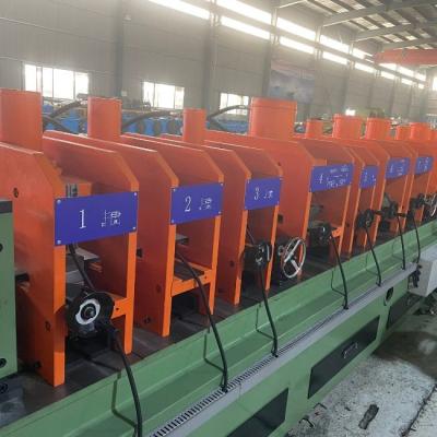 Customized Steel Building Machine Fully Automatic CZ Purlin Roll Forming Machine Manufacturers