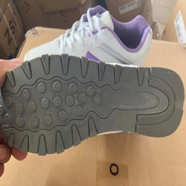 Ladies Sport Shoes Four seasons wear fashion and casual white color