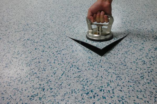 DIN51953 SJ / T10694-2006 Environment Friendly PVC Flooring Tiles ISO9001 600 * 600mm