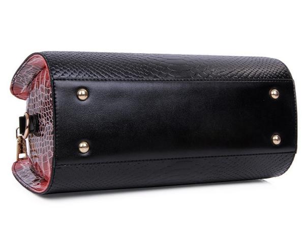 2016 new European and American fashion handbags serpentine Messenger bright skin handbag luxury handbag