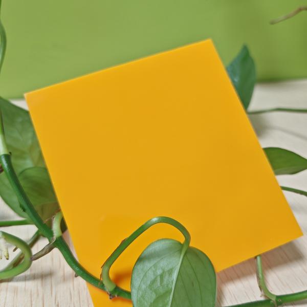 UV Protected Translucent Yellow Polycarbonate Solid Sheet For Long-Lasting Color And Weather Resistance Lightbox