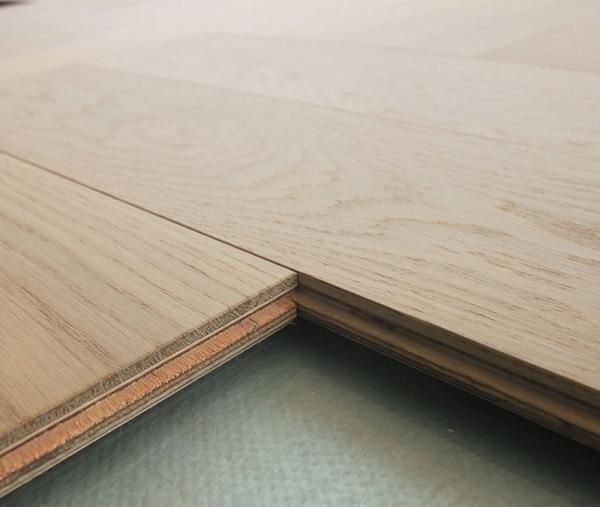 White Oak Herringbone Engineered Flooring 600x125x16MM 25-Year Warranty