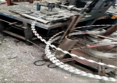 Hot Dipped Galvanized 23 Loops 0.6mm Razor Wire Concertina
