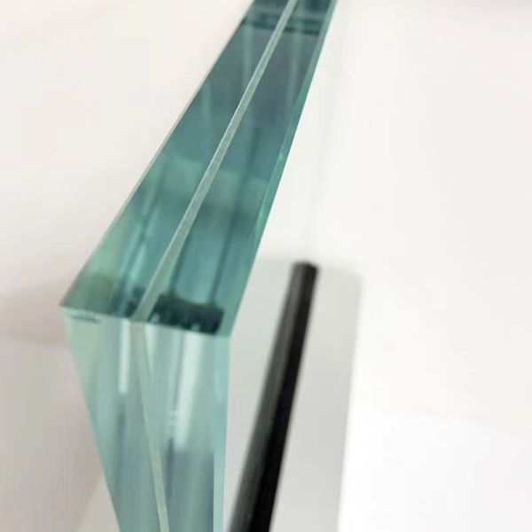 GB15763.2-2005 Standard Laminated Glass For Showcase Shower Room