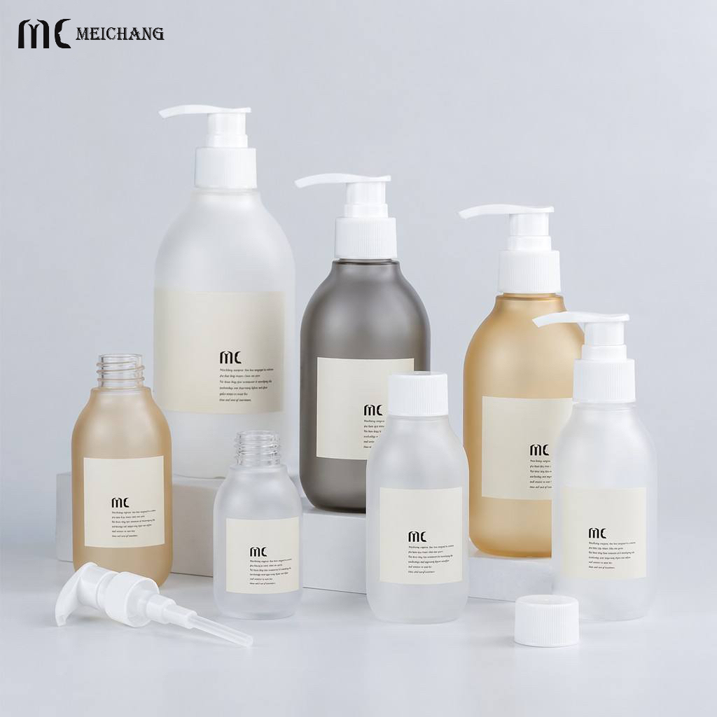 100ml-500ml Round PE Shampoo Bottle with Lotion Pump Custom Plastic Personal Care Packaging Bottle（MC-440）