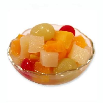 Tipo misturado enlatado cocktail do fruto na uva/cereja/pêssego/pera do xarope