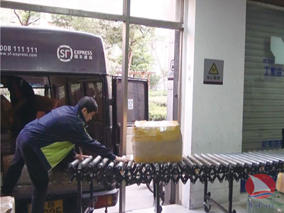 Flexible Motorized Stainless Steel Roller Conveyor,Flexible Roller Conveyor