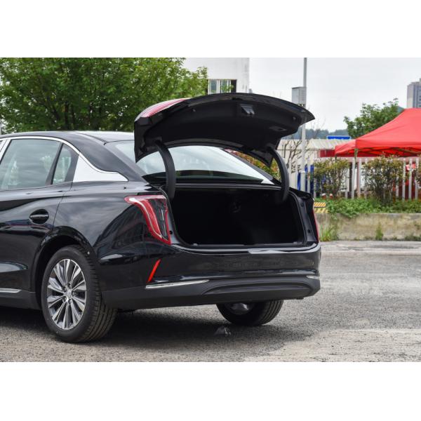 140 кВт Hongqi EV Cars 5-местный седан Малый размер внедорожника Черный