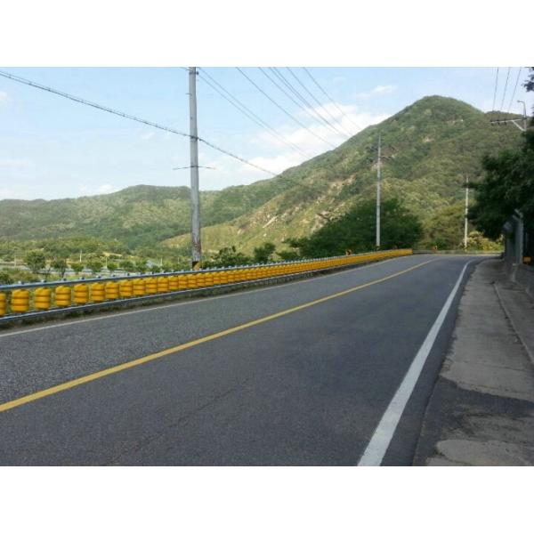 Барьер дороги ролика дорог кривой пены Пу, барьер дороги завальцовки высоты 500мм