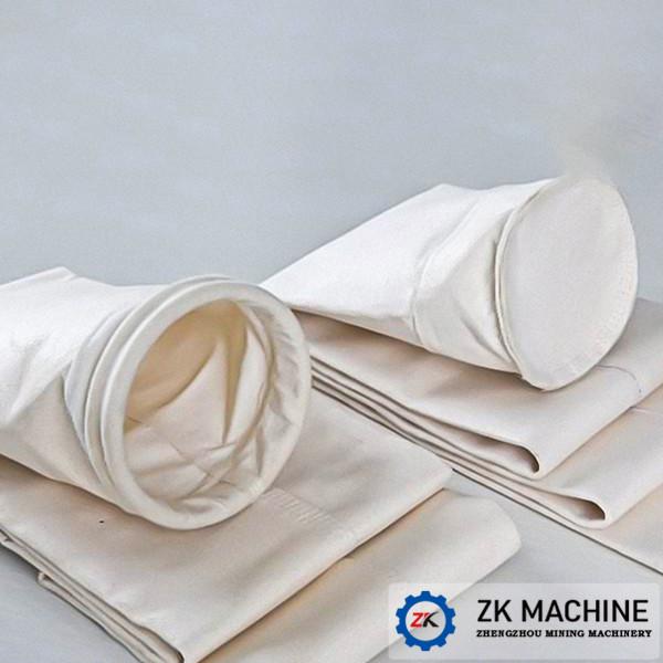 1.8-3.5mm Thickness Dust Collector Filter Bags Fiber Material High Durability