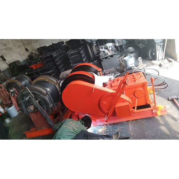 High-Efficiency Grinding Disc Drilling Rig for Large-Diameter Water Well Projects