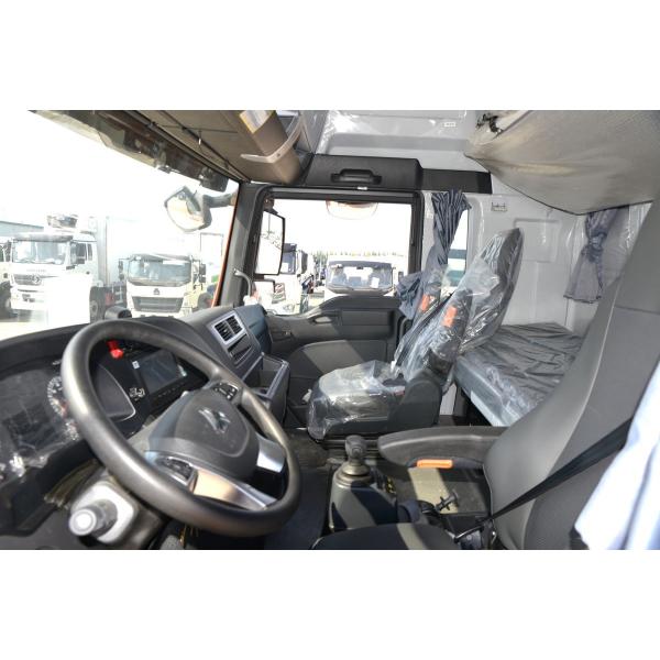 Sinotruk ZZ5326 холодильный грузовик объем 13020 мл белый трехдверный грузовой холодильный грузовик