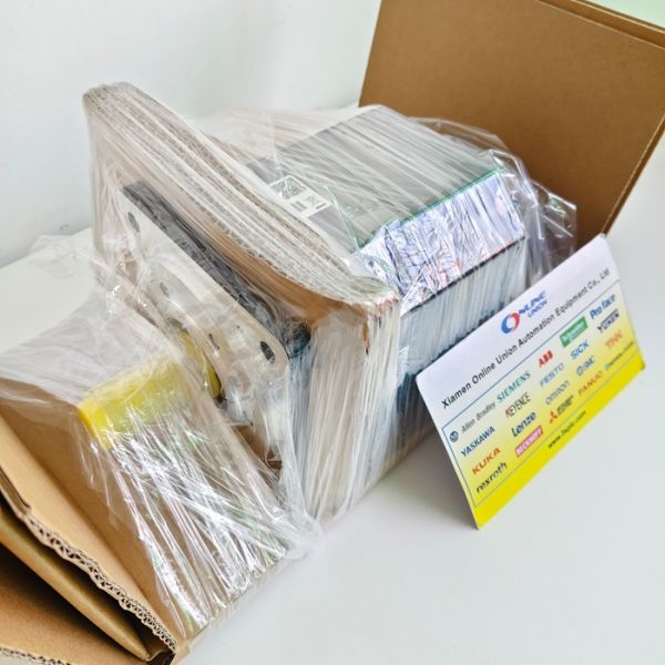 BCH2MM2023CA6C Schneider High-performance Servo Motor