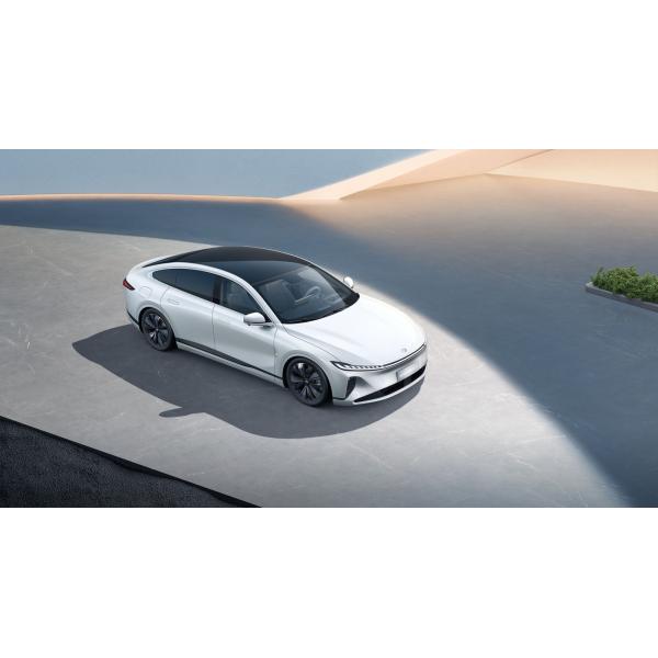 Chang'an A07 Sedan EV e Reev Duas combinações de duração da bateria 515 km (EV) e 1200 km (1.5T motor Reev)