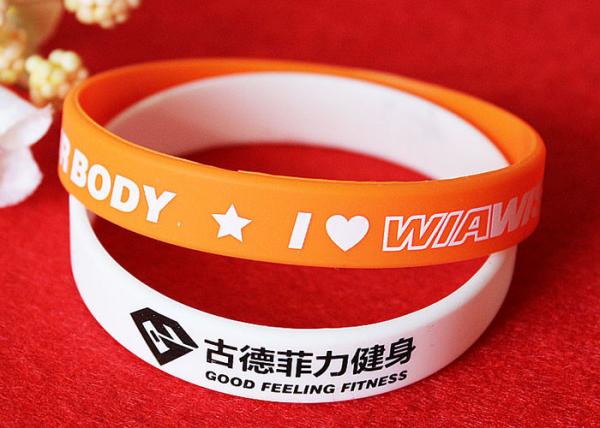 Durable Engraved Rubber Bracelets , Rubber Bracelets With Words Long Life Time