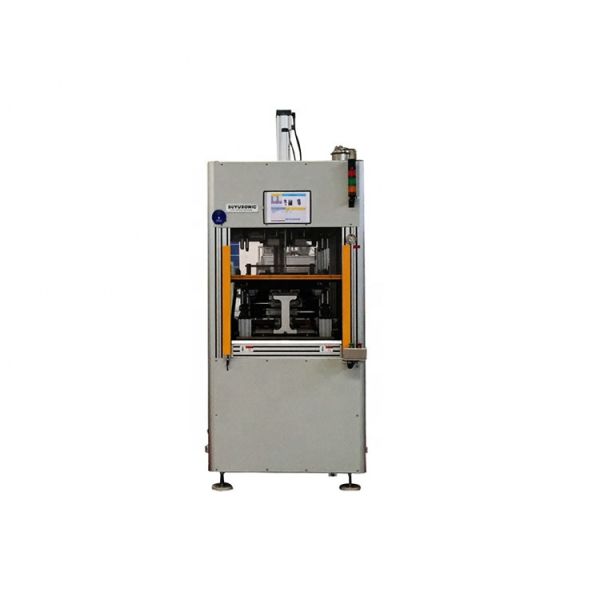 10 kW Puissance 380V Voltage 50/60Hz Fréquence Machine de soudage à chaud à plaques pour pièces automobiles et soudage à grande échelle au polyéthylène