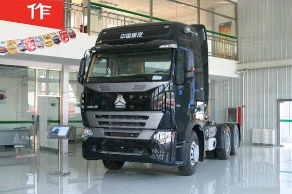 SINOTRUK HOWOA7 Series 6x4 Euro 3 Tractor Truck / prime mover black color