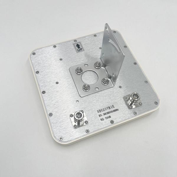 Flat Panel Directional Wifi Antenna Outdoor Dual Band 2.4G 5.8G 12dbi Antenna 190x190x25mm