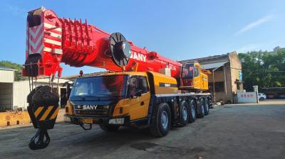 China SANY SAC180T 180 Ton Crane 2 Mercedes Benz Motor Braço principal 62m Braço secundário 43m