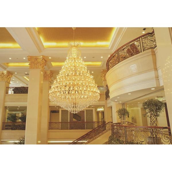 Lobby Hotel Project Furniture With Glass Chandelier