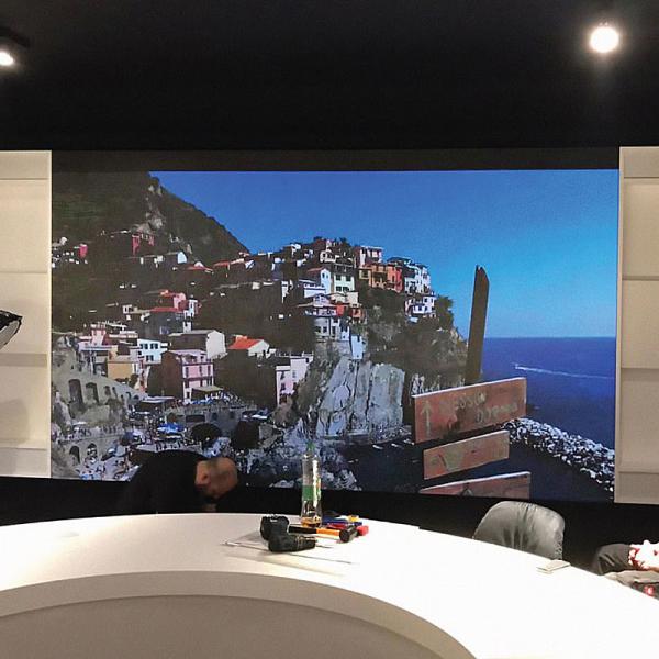 High Resolution Front Installation Indoor Led Video Wall P0.9 P1.25 P1.56 P1.667 P1.875 P1.9 P2 P2.5 Smd Led Wall Hd Led Screen