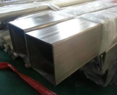 Uma superfície lustrada soldada oca de aço inoxidável do quadrado de tubo da polegada ERW