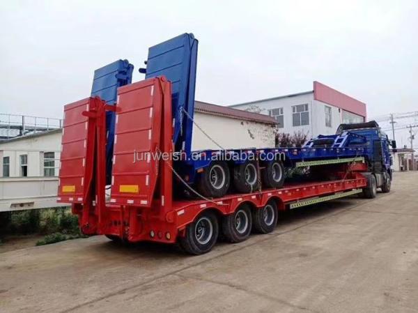 HOWO Lowboy 3 Axle 60t 70t 80t Heavy Duty Hydraulic Gooseneck Detachable Low Loader Truck/Lowbed/ Lowboy Low Bed Semi Trailer