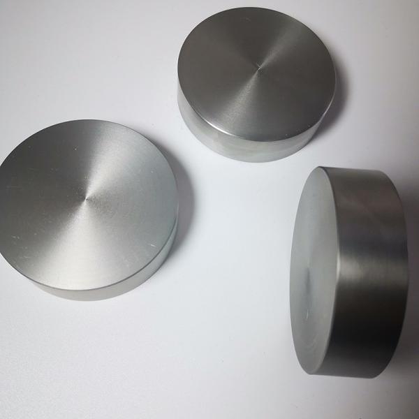 Disco de titanio de grado 5 para el tratamiento dental.